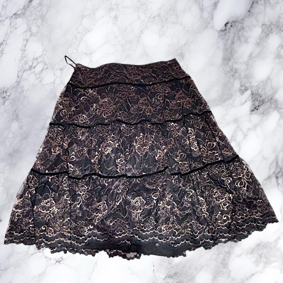 Lauren Ralph Lauren Dresses & Skirts - LAUREN RALPH LAUREN Skirt Womens 14 Black Gold Lace Tier MIDI Cocktail